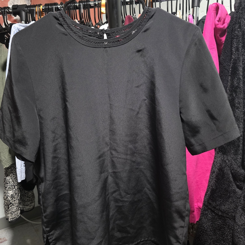 JM Collection Black Short Sleeve Top with Lace Neckline